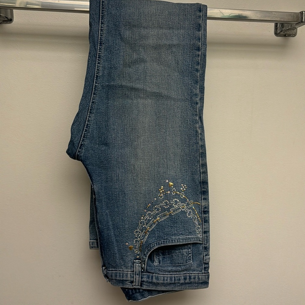 Vintage custom made crystal design pockets size 8 stretch jeans